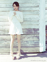 オフショルニット