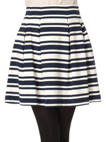 ボーダー柄フレアスカート