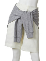 スリーブドッキングショートパンツ