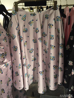 【NINE】花柄マットサテンフレアSK