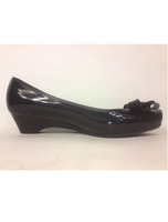 立体リボンデザインレインパンプス