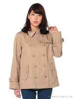 ショートトレンチコート