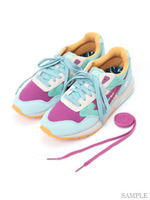 Lily Brown×atmosコラボ ASICS’GEL SAGA’スニーカー/YELxBPNK