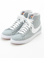 【NIKE】WMNS BLAZER MID VNTG LIB/BLUE RECALL/WHITE