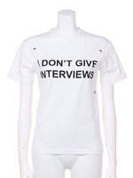 [Anna K]I DON'T GIVE INTERVIEWSR  Tee/ホワイト