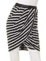 【BLESS'ED ARE MEEK】 DRAP SKIRT/ブラック