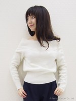 リボンスピンドルオフショルニット/オフホワイト