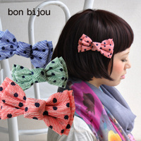 シェードスタッズバレッタ［ストライプドット］