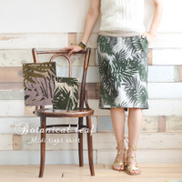 ボタニカルリーフプリントスウェットミドルタイトスカート 