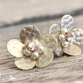 monchelお花ピアス