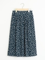 Jシャドーフラワープリーツスカート/ネイビー柄