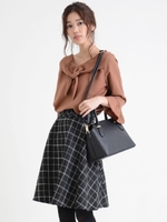 バックル付チェックフレアスカート/ブラック柄