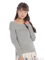 ストーン付オフショルニット/クロ