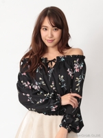 マルチフラワーオフショルブラウス/ブラック