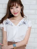 ラインフラワー刺繍シャツブラウス(ライトブルー,ストライプ)/ライトブルー