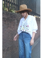 Vネック刺繍BL/ホワイト(030)