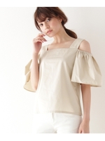 バックボタンオフショルダーブラウス/ライトベージュ(051)