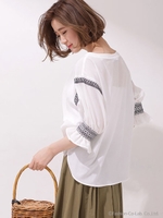 スモッキング刺繍パフ袖ブラウス/ブルー