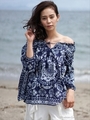 レーヨンTILE FLOWER PRT オフショルダーブラウス/ネイビー