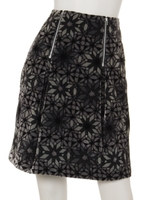 ベルベットダズルプリントスカート/黒系・柄物