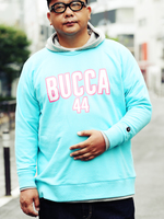 【BUCCA 44】ロゴプルオーバークルーネックスウェット