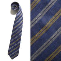 【新品】バーバリーブラックレーベル　ストライプ柄ネクタイ　36226　青　オシャレなネクタイです