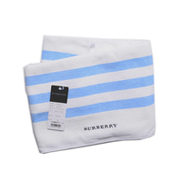 【新品】バーバリーロンドン　ハーフケット   白・水色　爽やかカラーのひざ掛け　35483