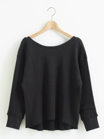 バックラウンドネックサーマルプルオーバー/ブラック