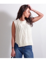 【Latina】デザイン編みニットベスト/ホワイト(001)