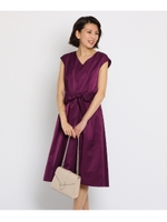 【Lサイズあり】シャイニーサテンワンピース/ロイヤルパープル(082)