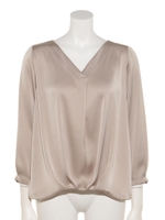 ウ゛ィンテージサテン裾タックスキッパーブラウス/ベージュ