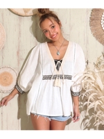 ギザギザ刺繍ブラウス/ホワイト(001)