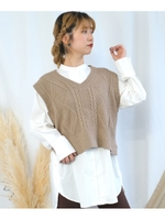 サイドスリットケーブルニットベスト/ベージュ