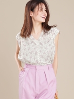 ボタニカルドットプリントブラウス/ライトベージュ