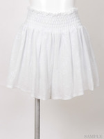 フローラルショートパンツ