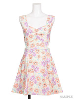 ブライトフラワーワンピース