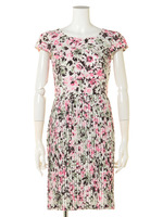 フラワープリントプリーツワンピース