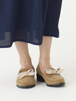 リボン付ローファー