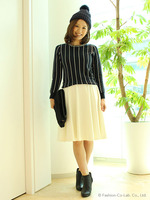 サーキュラーミディ丈スカート