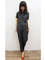 ピンストライプリボンプルオーバー