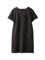 オフショルダーサックワンピース