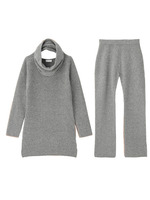 杢調ニットセットアップ