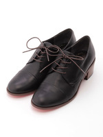 レースアップシューズ