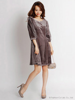 ボックススリーブベルベットワンピース