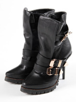 ビブラムタイニーブーツ