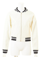 ショートブルゾン