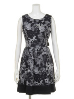 クロークフラワードレス