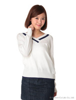 ラインVネックニットトップス/ホワイト