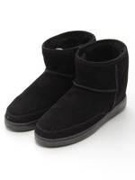 ミネトンカ SHEEPSKIN BOOTS（ANKLE PUG）/ブラック