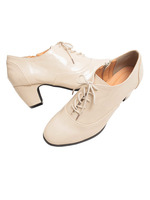 レースアップブーティー/エナメル/アイボリー